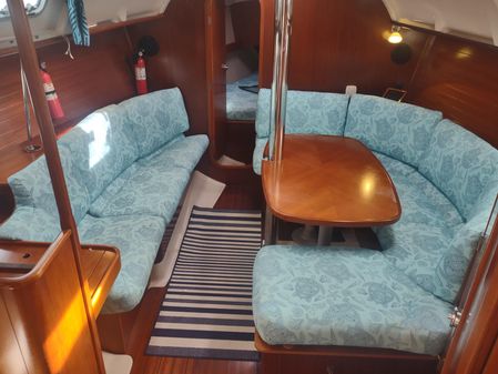 Beneteau OCEANIS-351 image