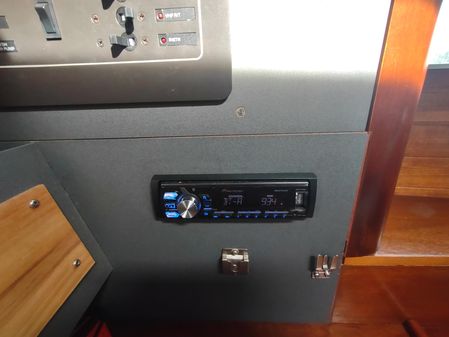 Beneteau OCEANIS-351 image