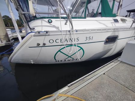 Beneteau OCEANIS-351 image