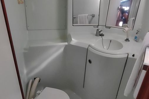 Beneteau OCEANIS-351 image