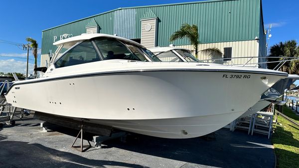 Pursuit DC 325 Dual Console