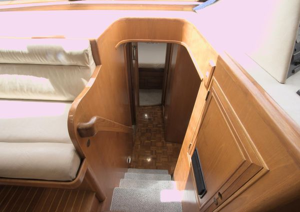 Ocean Alexander 548 Pilot House image