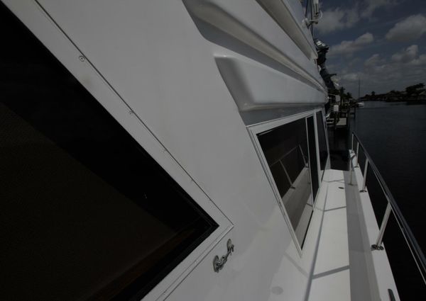 Ocean Alexander 548 Pilot House image