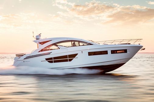 Cruisers Yachts 60 Cantius image