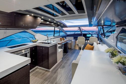 Cruisers Yachts 60 Cantius image