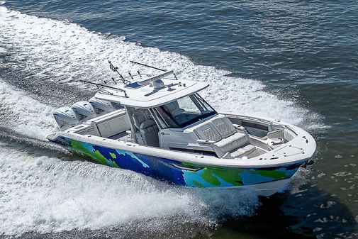 Pursuit S 378 Sport image