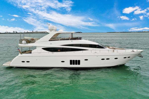 Princess 85 - main image