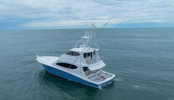 Hatteras 68 Enclosed Bridge image