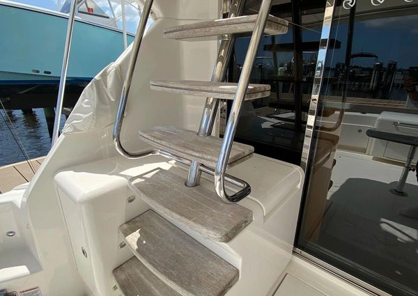 Riviera 43 Open Flybridge image