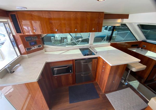 Riviera 43 Open Flybridge image