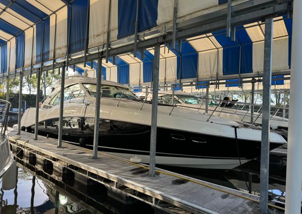 Sea Ray 580 Sundancer image