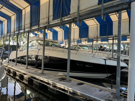 Sea Ray 580 Sundancer image