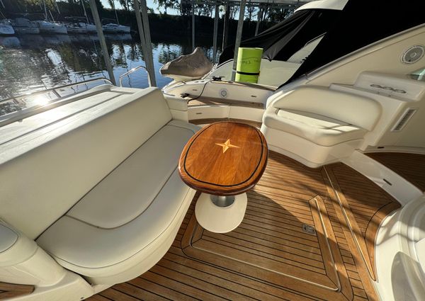 Sea Ray 580 Sundancer image