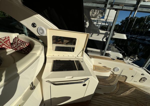 Sea Ray 580 Sundancer image