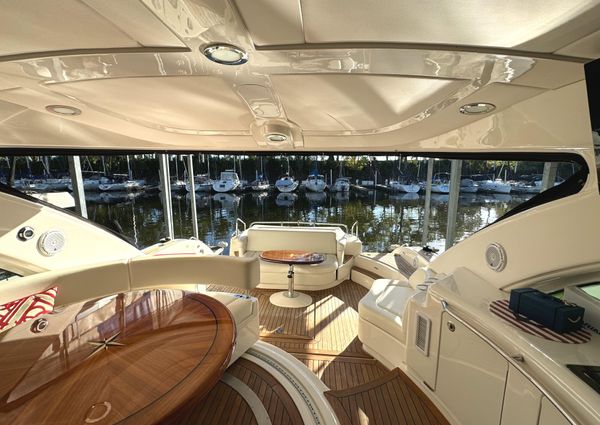 Sea Ray 580 Sundancer image