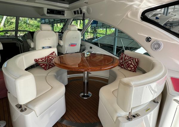 Sea Ray 580 Sundancer image