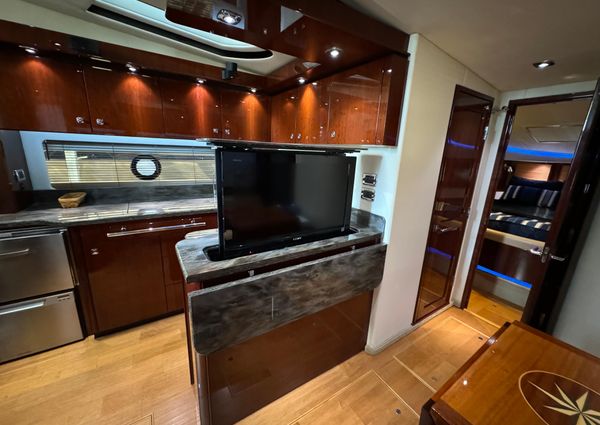 Sea Ray 580 Sundancer image