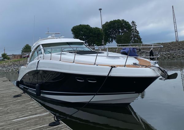 Sea Ray 580 Sundancer image