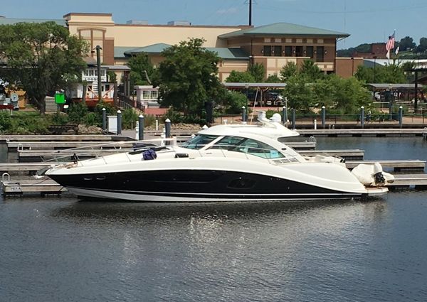 Sea Ray 580 Sundancer image