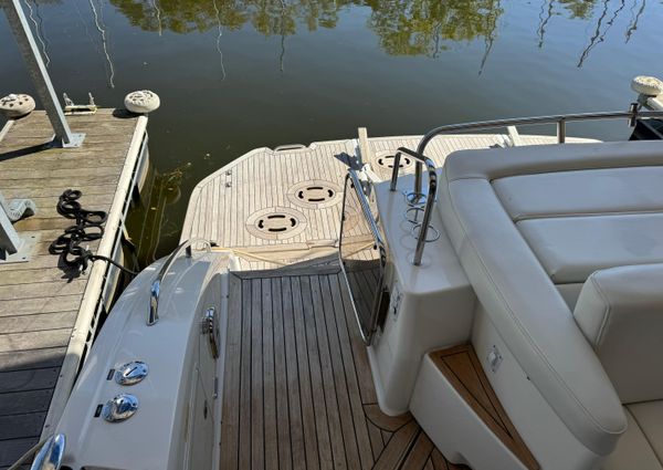 Sea Ray 580 Sundancer image