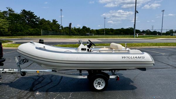 Williams Jet Tenders Sportjet 395 