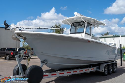 Sea-hunt GAMEFISH-30-WITH-COFFIN-BOX image