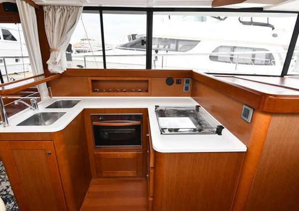 Beneteau 44-SWIFT-TRAWLER image