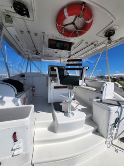 Luhrs 40 Open image