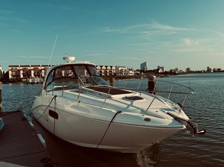 Sea Ray 350 Sundancer image