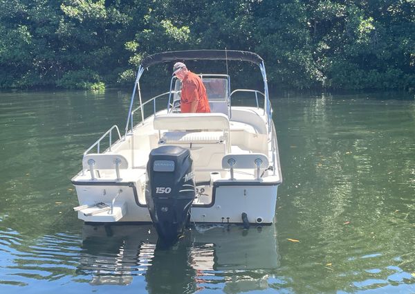 Boston-whaler 210-MONTAUK image