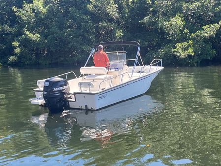 Boston-whaler 210-MONTAUK image