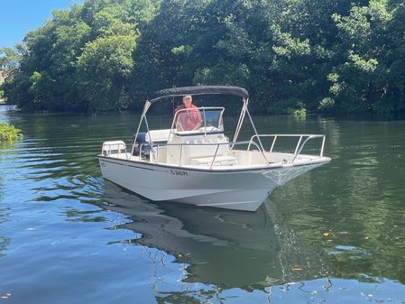 Boston-whaler 210-MONTAUK image