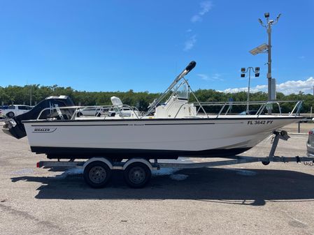 Boston-whaler 210-MONTAUK image