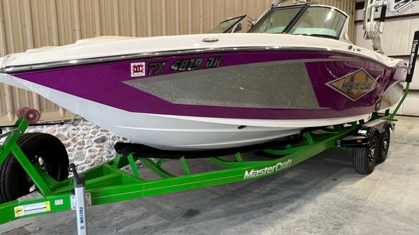 MasterCraft X26