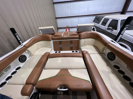 Mastercraft X26 image