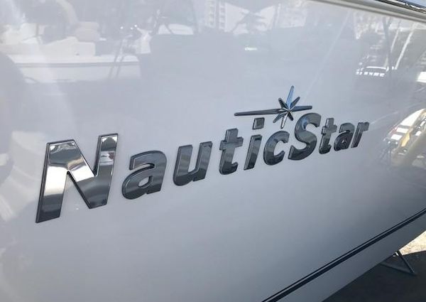 NauticStar 28XS image