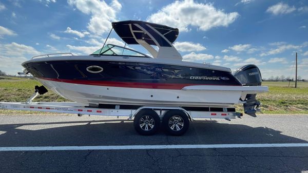 Chaparral 270 OSX