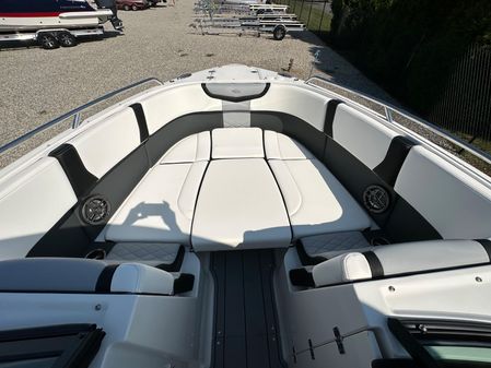 Chaparral 270-OSX image