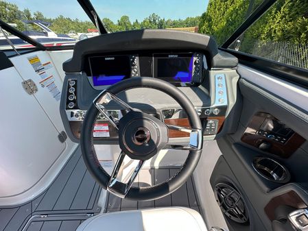 Chaparral 270-OSX image