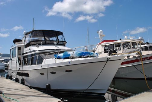 Ocean-alexander 54-COCKPIT-MOTORYACHT image