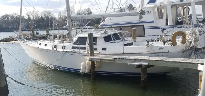 C&C 48 Landfall Pilothouse - main image