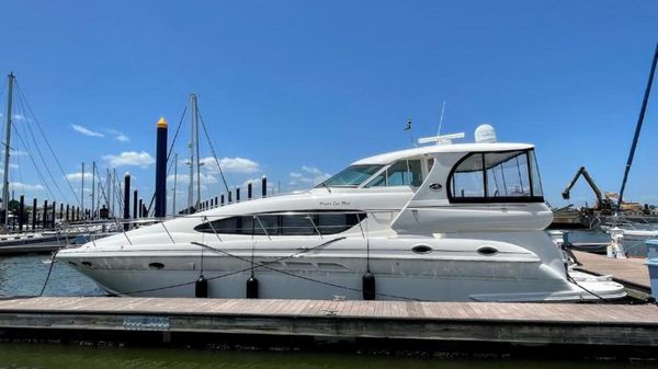 Sea Ray 480 Motor Yacht