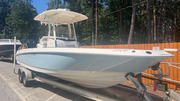 Boston Whaler 270 Dauntless 