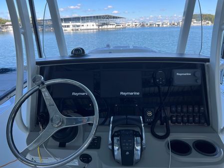 Boston-whaler 270-DAUNTLESS image