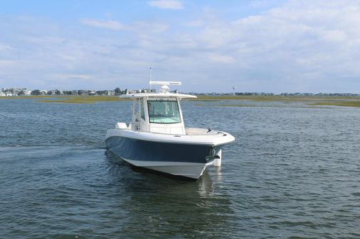 Boston Whaler 350 Outrage image