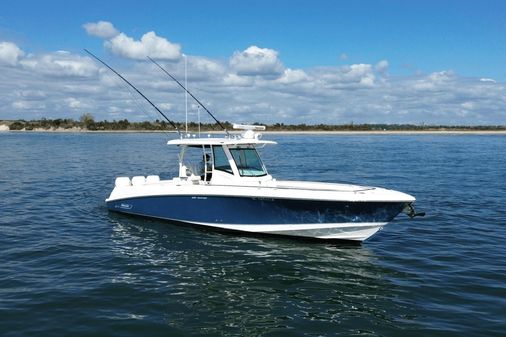 Boston Whaler 350 Outrage image