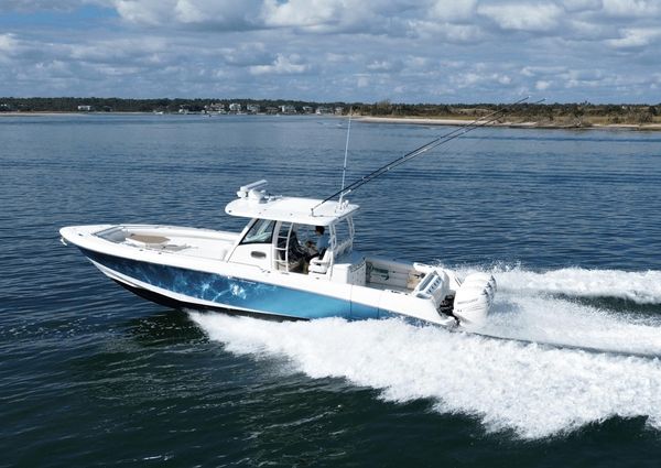 Boston Whaler 350 Outrage image