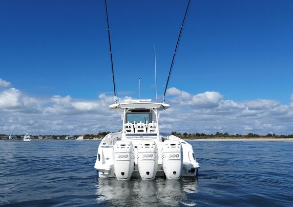 Boston Whaler 350 Outrage image