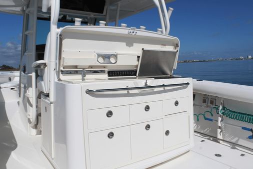 Boston Whaler 350 Outrage image