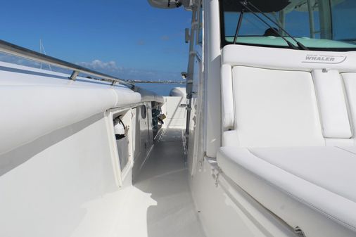 Boston Whaler 350 Outrage image